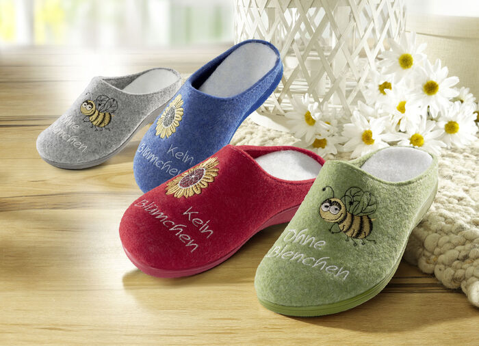 Hausschuh mit Motiv-Stickerei 